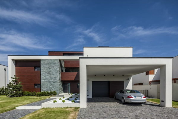 fasad rumah modern carport luas